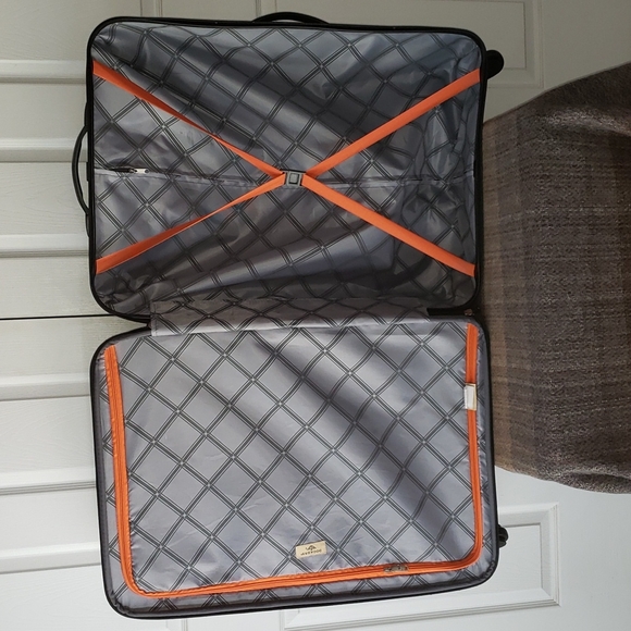 💘 32" DOCKERS EXPANDABLE ROLLING WHEELED HARD CASE SPINNER TRAVEL LUGGAGE LARGE - Picture 10 of 11